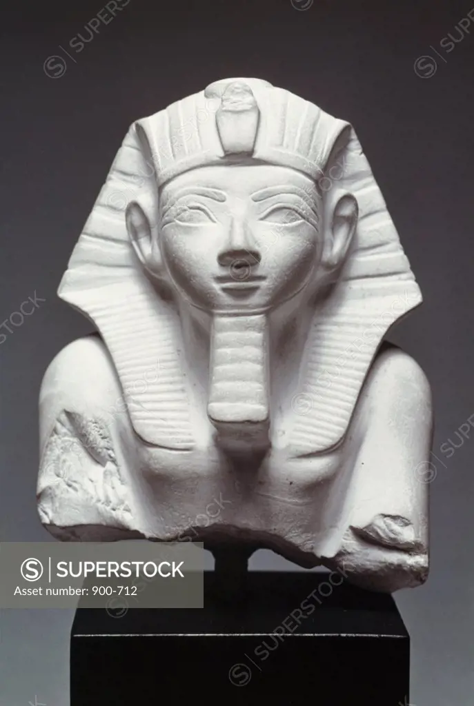 Thutmose III: Bust Of The King 1450 BC - Eighteenth Dynasty Egyptian Art Staatliche Museen Preussischer Kulturbesitz, (Agyptisches Museum und Papyrussammlung), Berlin