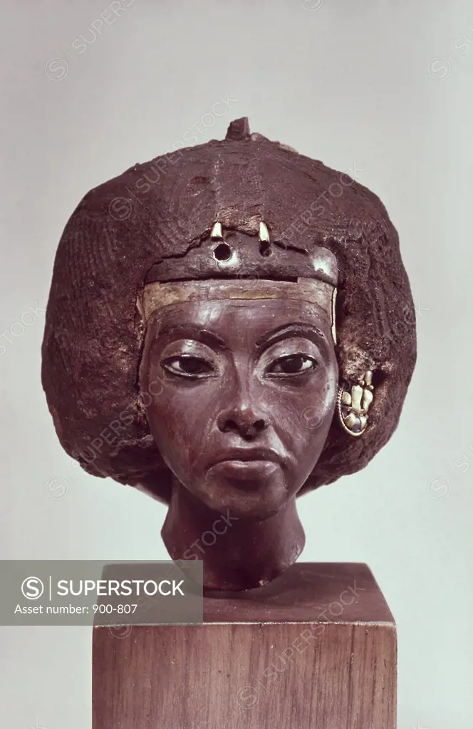 Queen Tiy ca. 1352 BCE (18th Dynasty) Egyptian Art Staatliche Museen Preussischer Kulturbesitz, Berlin, Germany 