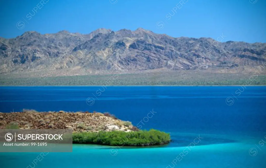 Mountain on the waterfront, Requeson Beach, Conception Bay, Baja California Sur, Mexico