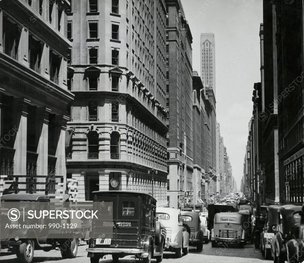 Traffic in the street, New York City, New York, USA, 1930