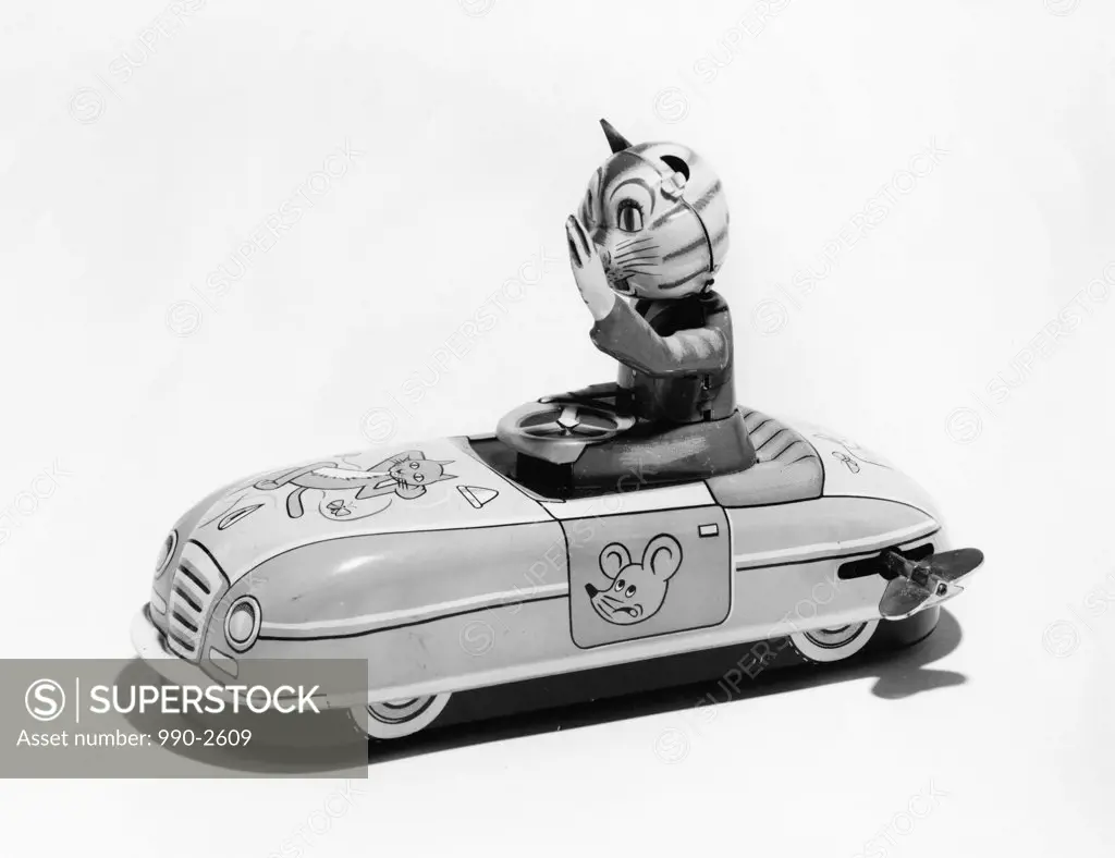 Side profile of a mechanical toy car, 1930